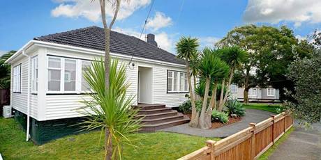 Auckland Property Market 2013