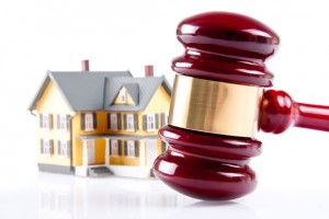 Buying a property? A property auction – how does it work? Property auction